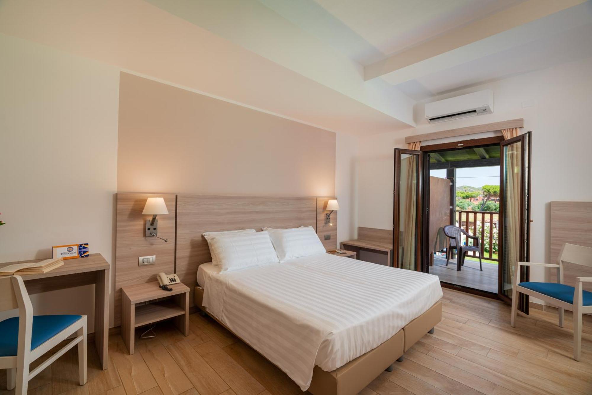 Hotel Portoconte 4*